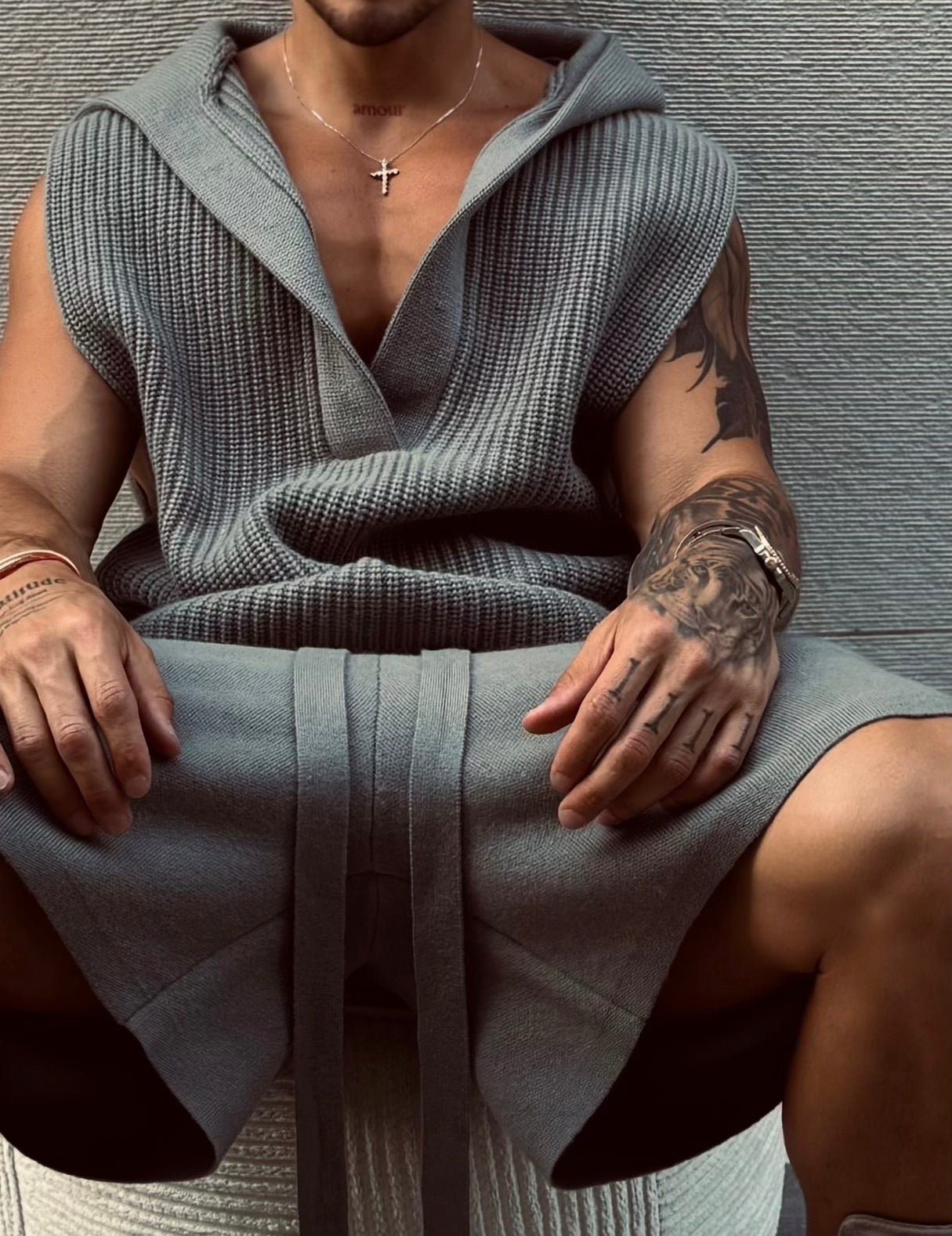 Stone Wool Cashmere Sleeveless Hoodie